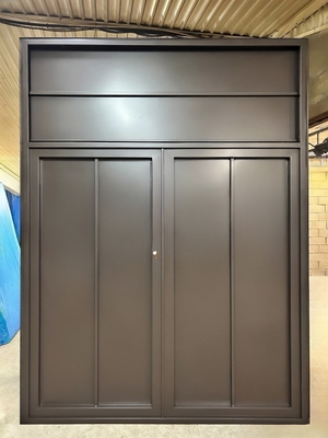 Ворота с верхней вставкой Ворота с верхней вставкой